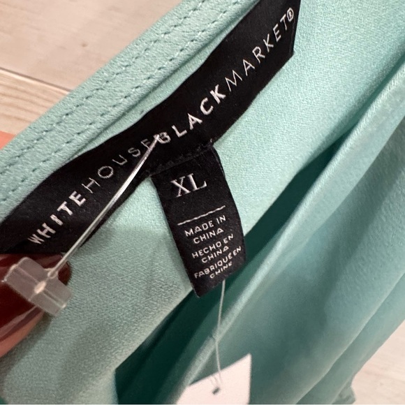 NWT WHBM light blue off shoulder top ❤️ size XL - Picture 9 of 10